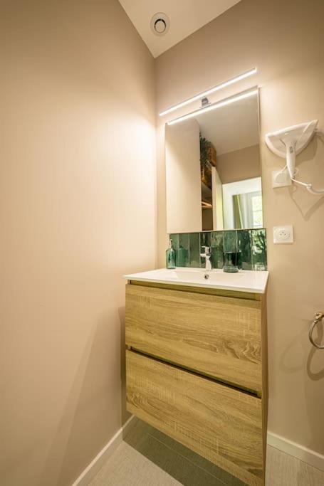 Le Pearl Appartement De Charme En Bord Riviere Collobrières 外观 照片