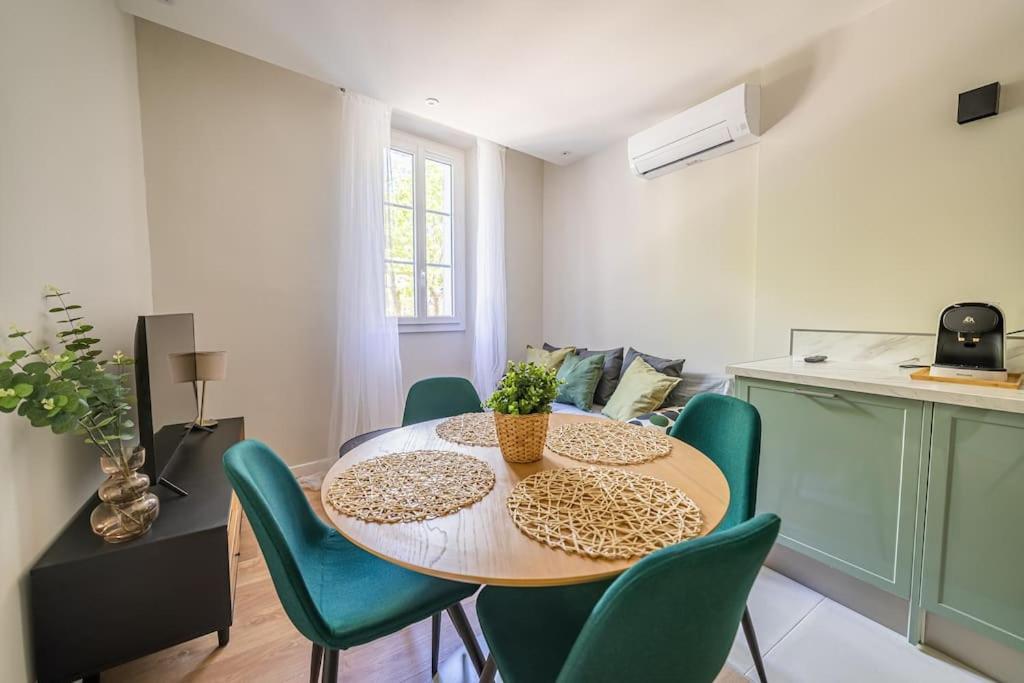 Le Pearl Appartement De Charme En Bord Riviere Collobrières 外观 照片
